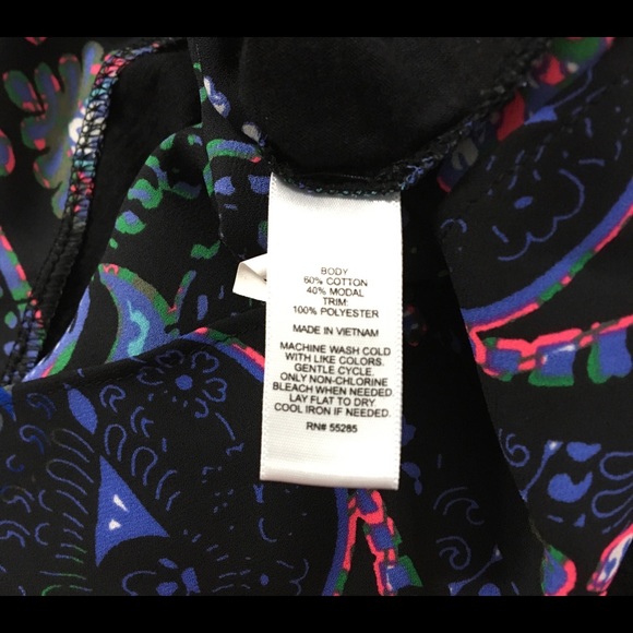 SOLD Express Floral Paisley Black Shirt V-Neck - Picture 4 of 4